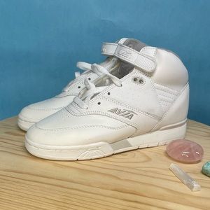 Avia 455 Aerobics Hi Top Strap White Shoes 80s